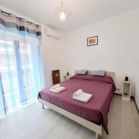 Cozy Near Metro A Appartamento *